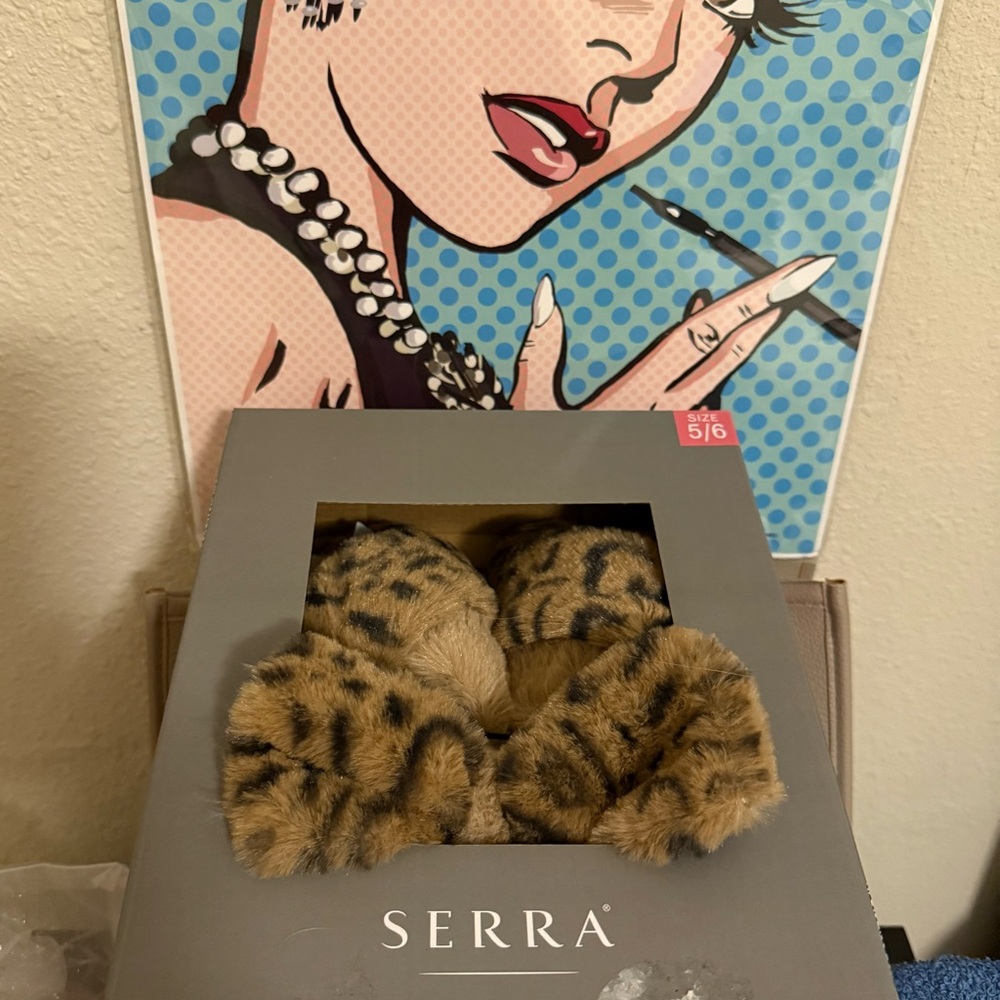 Serra Leopard Print Faux Fur Slippers Headband